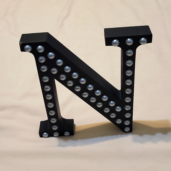 Ashland Other - Letter "N" Decor